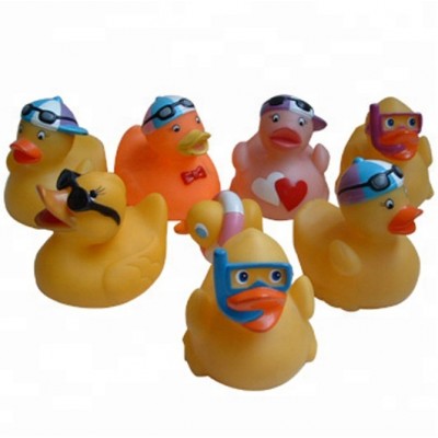 Lovely baby toy Bath pvc duck